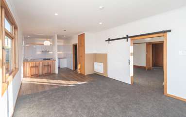 100 Main Road_1