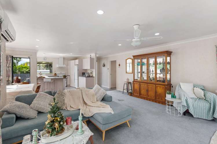 2/14 Campbell Place Papakura_10