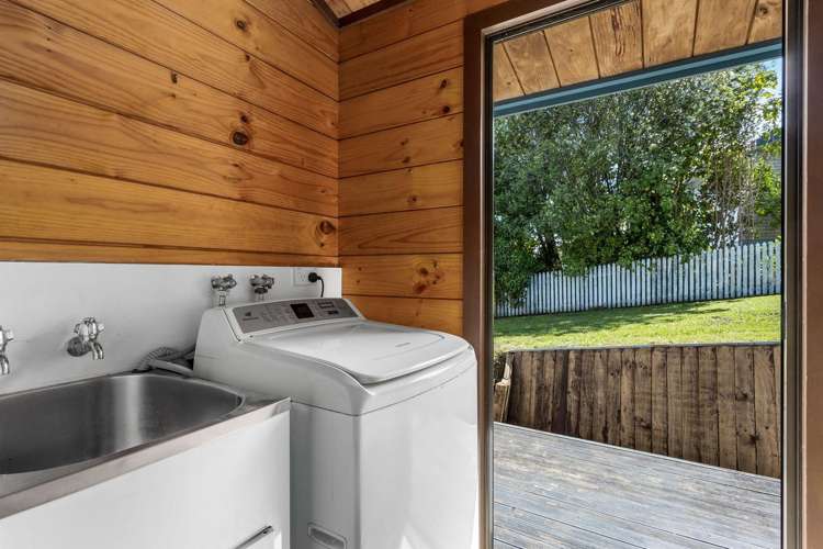 375 Welcome Bay Road Welcome Bay_14