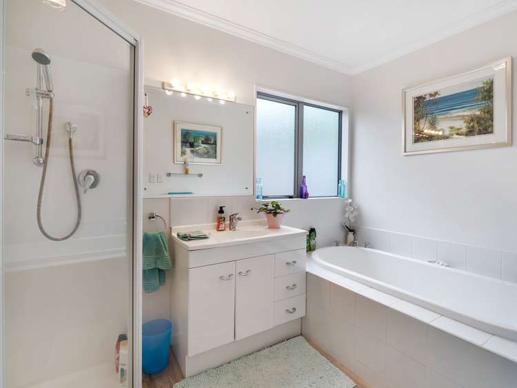 29 La Lena Grove Fitzherbert_29
