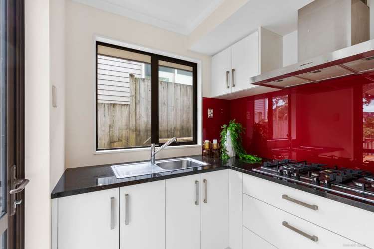 38 Pin Oak Drive Schnapper Rock_7