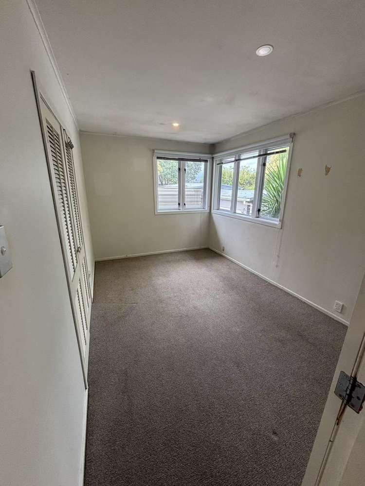 6 Kotuku Street Te Atatu Peninsula_9