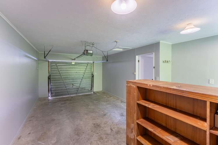 61 Kakariki Grove Waikanae_21