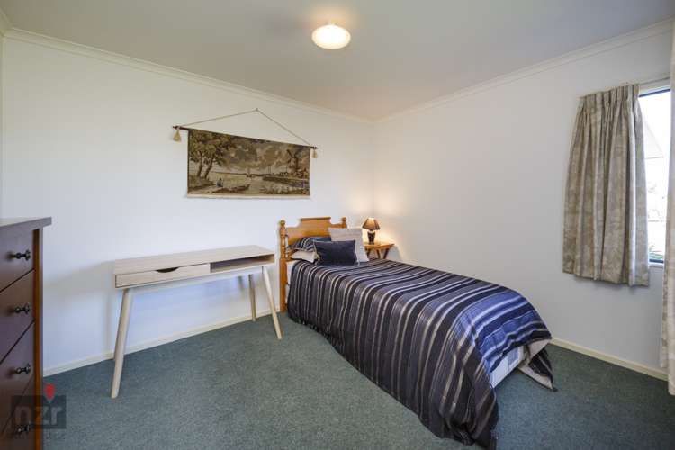 10 Logan Grove Feilding_11