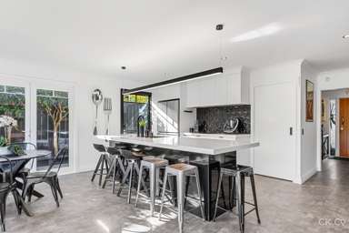 20 St James Avenue_4