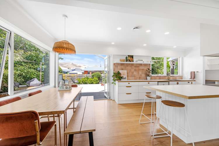 16 Washington Crescent Redwoodtown_3