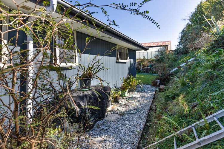 83 Jollie Street Hokitika_18