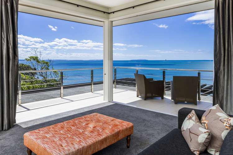 54 Seacliffe Avenue Belmont_18