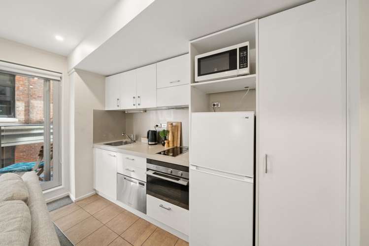 121/74 Taranaki Street Te Aro_3