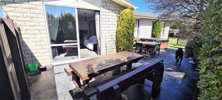 11 Gibbs Drive Woodend_10