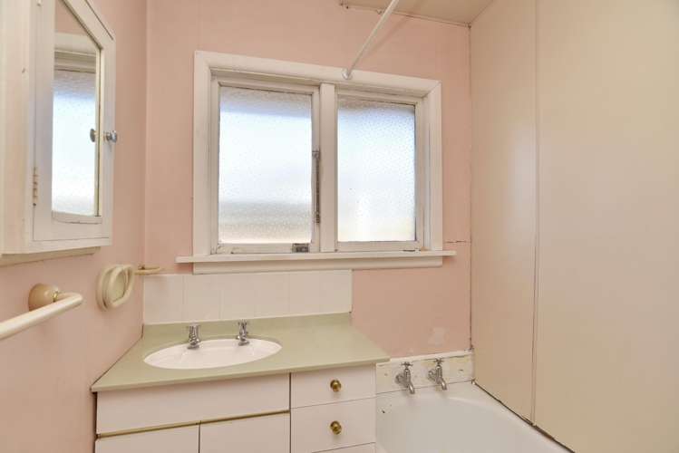 1/17 Frensham Crescent Woolston_8