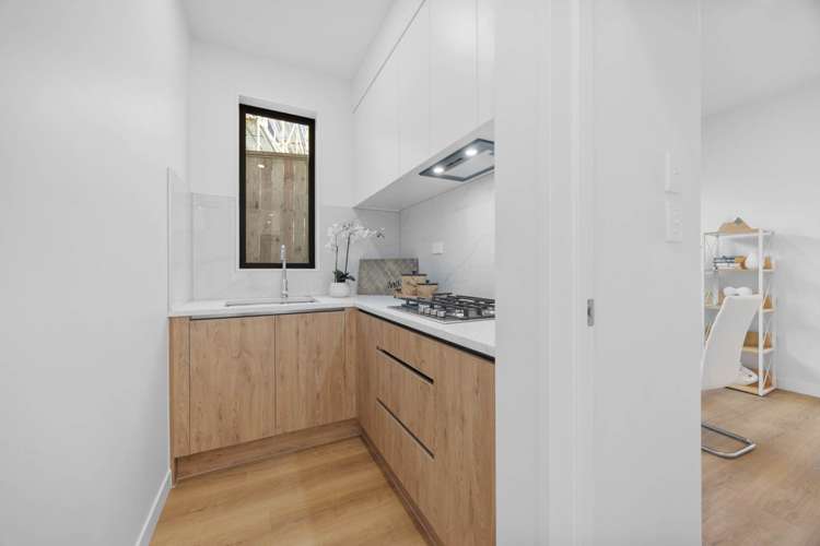 51 Hermitage Street Flat Bush_8