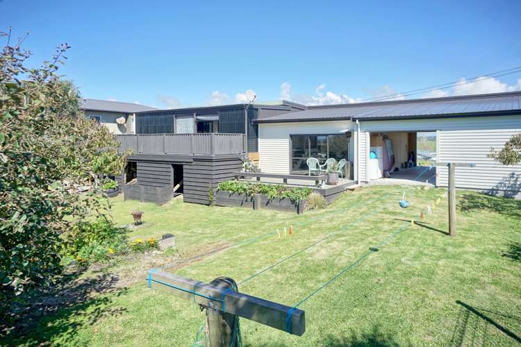 7 Costello Crescent Pukehina_23