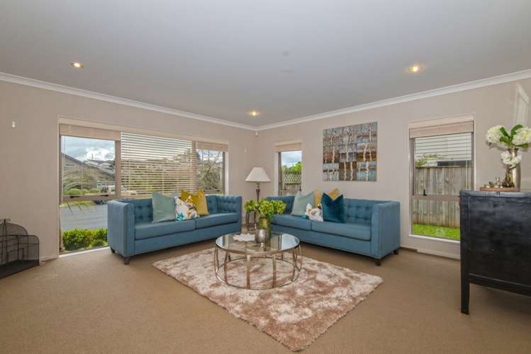 29 Pin Oak Drive Schnapper Rock_3