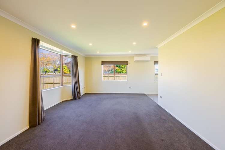 42 Atherfold Crescent Greenmeadows_5
