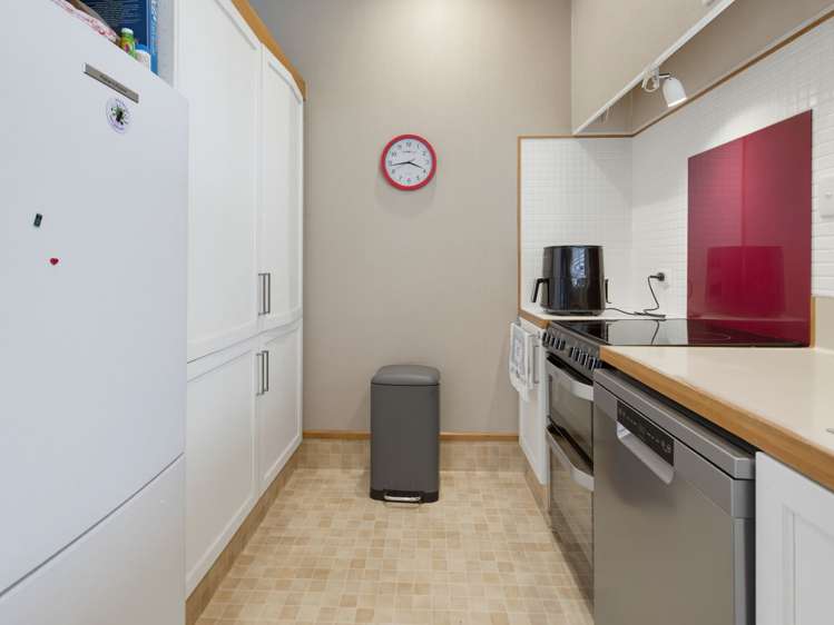66 Oxford Street Ashburton_5