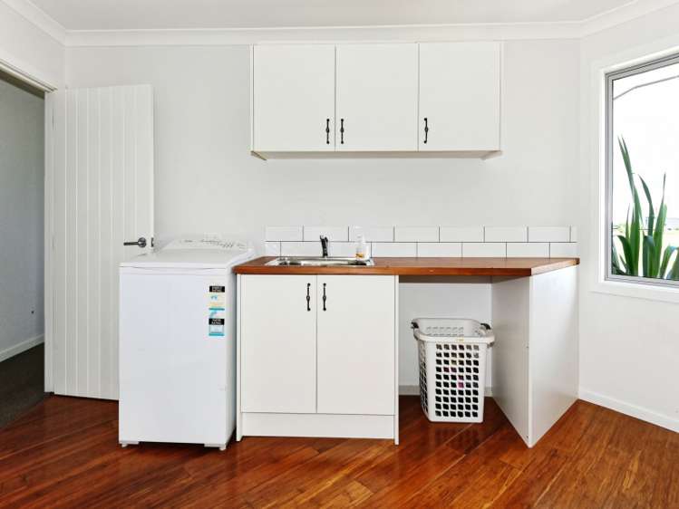 34 Whitcombe Place Darfield_17