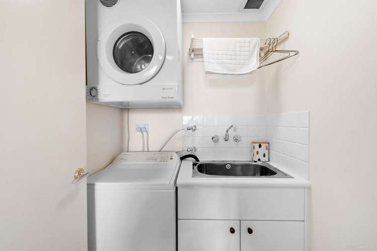 1502/8 Albert Street Auckland Central_17