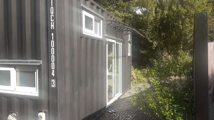 19 Rauhuia Crescent Parau_14