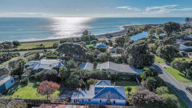 11 Leyland Road Te Awanga_13