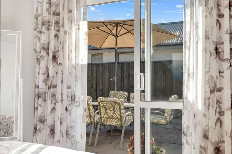 6 Crossley Avenue Woodend_13