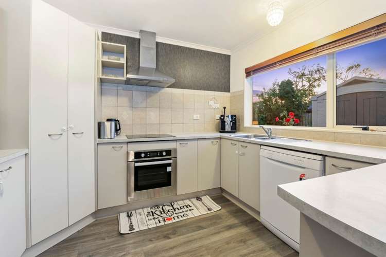10a Falcarragh Crescent Flat Bush_12