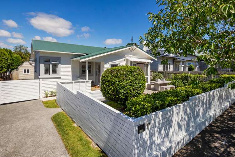 17 Linwood Avenue Mount Albert_26