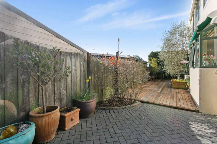 2/10 Worcester Road Meadowbank_6