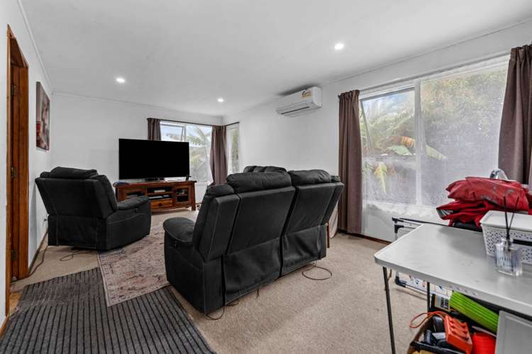 84 Ferndown Avenue Papatoetoe_4