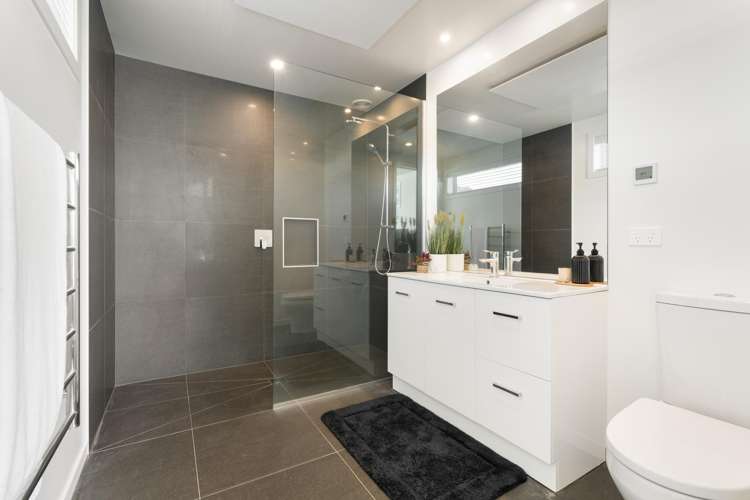 148 Motu Hei Pauanui_23