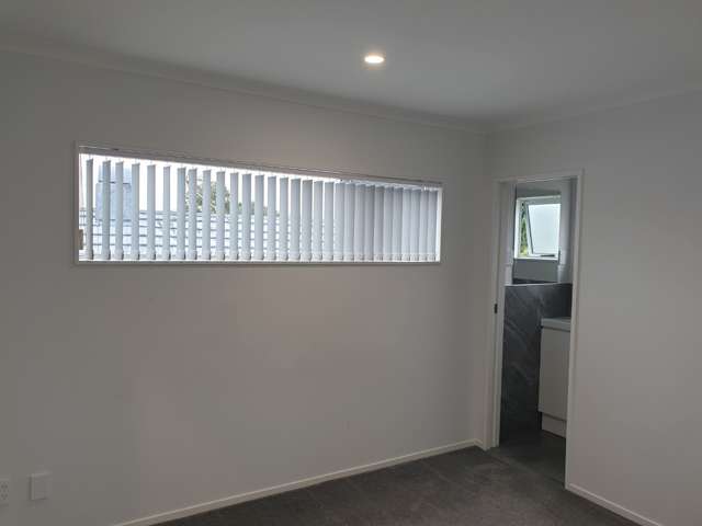 2/14 Buller Crescent 10686_3