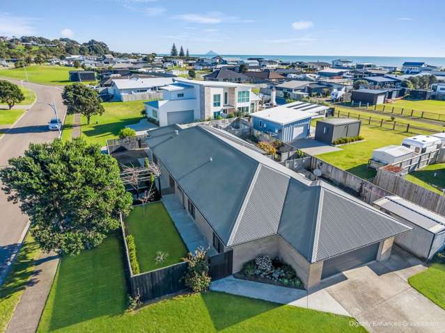 Dual Living, Coastal Lifestyle