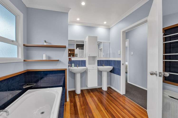 28f Wallath Road Westown_10