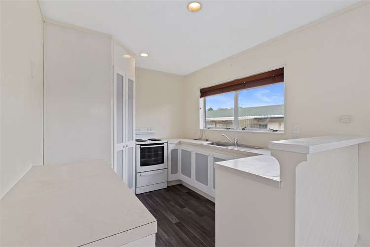 1/27 Woodglen Road Glen Eden_5