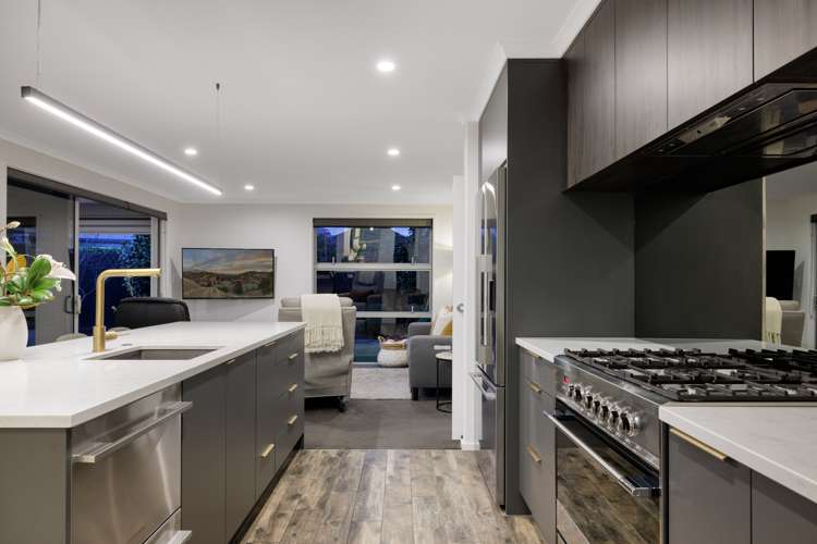 21 Kahuparere Crescent Pyes Pa_3