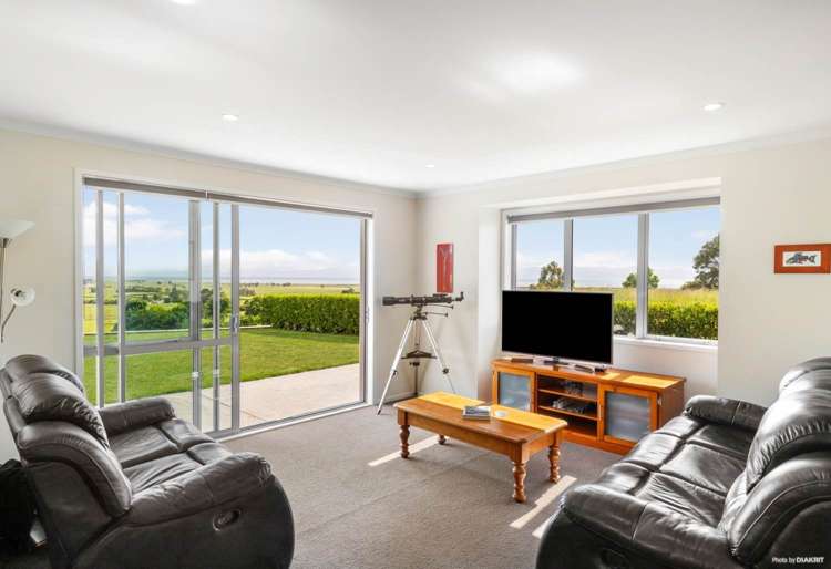 Miranda Road Miranda_2