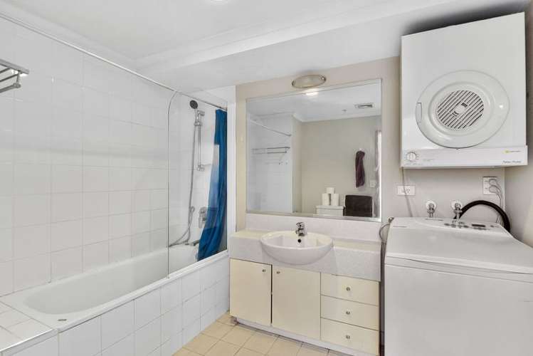 3c/1 Emily Place Auckland Central_16