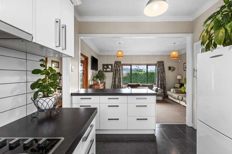 209 Sylvan Road Parkvale_5