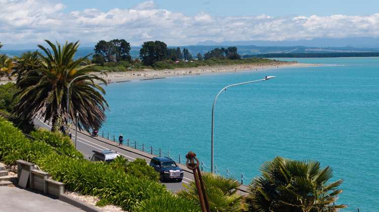 561 Rocks Road, Moana Nelson_27