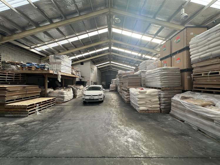 16 Olive Road Penrose_1