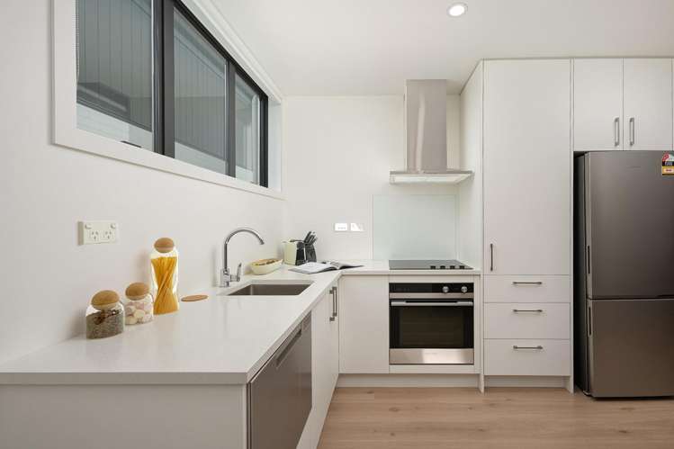 10/12 Tawa Road Te Atatu Peninsula_6