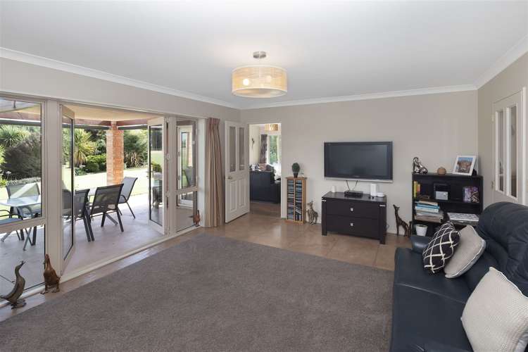 54 Queens Avenue Waikuku Beach_11