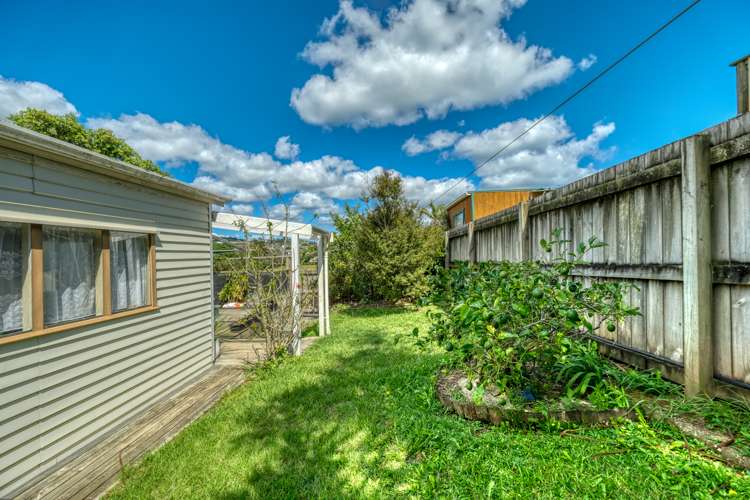 6 Paradise Road Coopers Beach_11