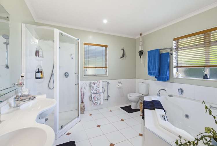 59 Quadrant Heights Paraparaumu_20