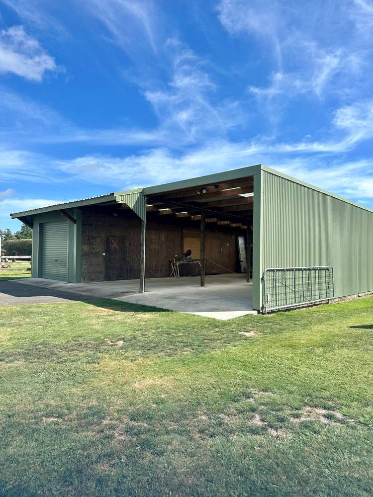 199 Paroa Road Coastlands_14