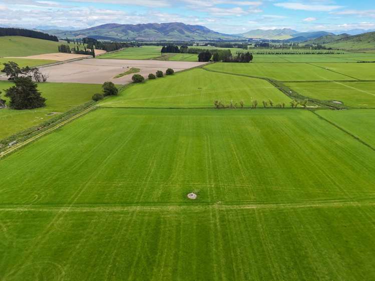 200 Caroline Valley Road Caroline_1