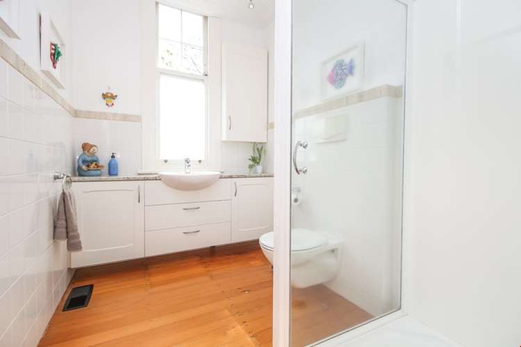 32 Oxford Terrace Devonport_19