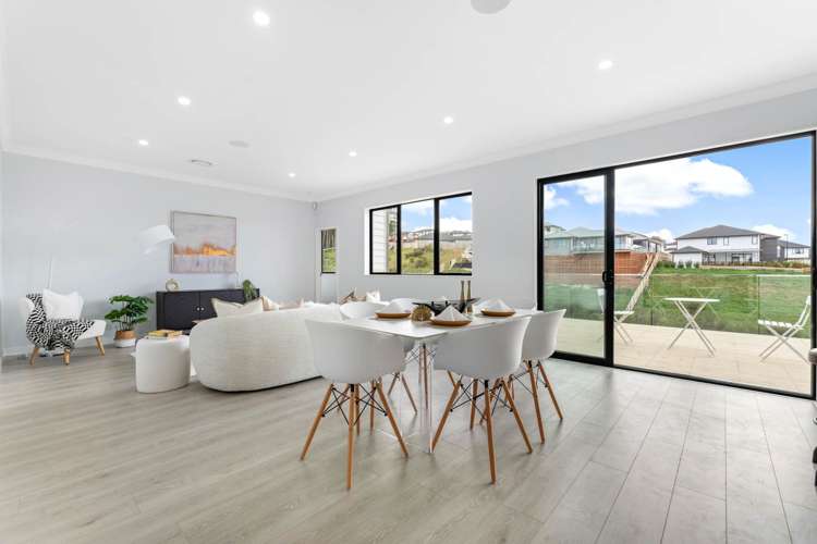 3 Crows Road Swanson_9