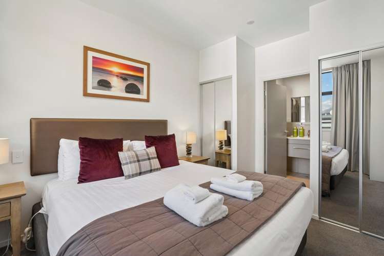 305/30 Red Oaks Drive Frankton_10