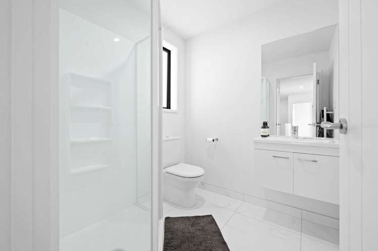 15 Trewern Avenue Chartwell_14